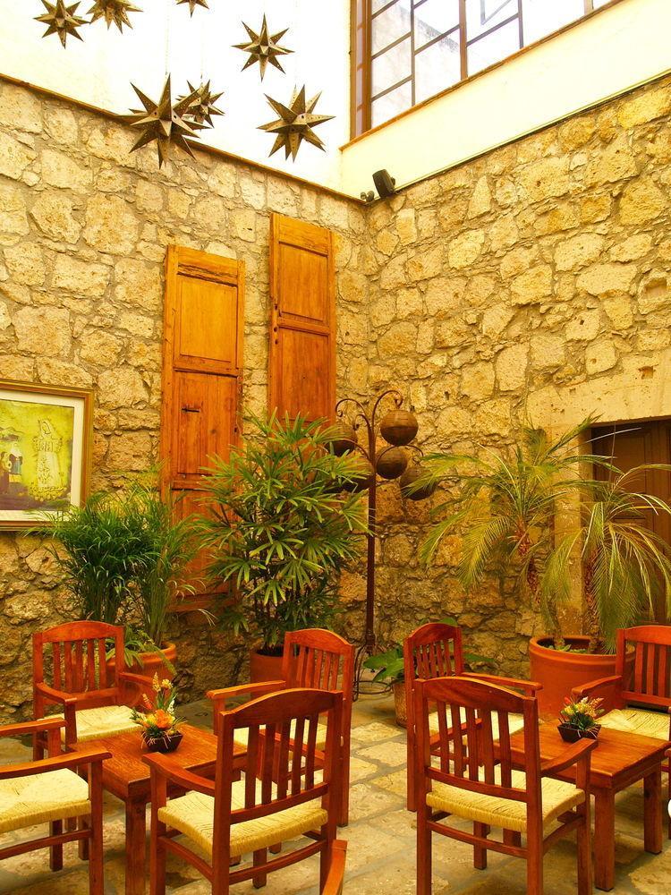 Hotel Refugio Agustino Morelia Dış mekan fotoğraf