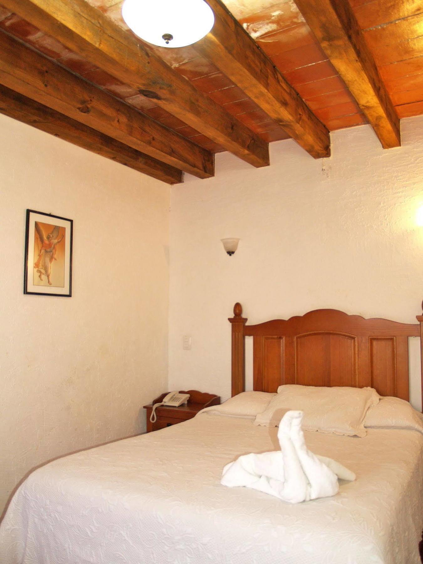Hotel Refugio Agustino Morelia Dış mekan fotoğraf
